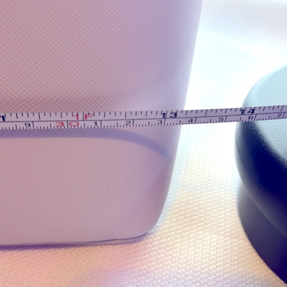 Kate Spade k8706 Light Grey Glitter Tote NWT!!! - Picture 7 of 12